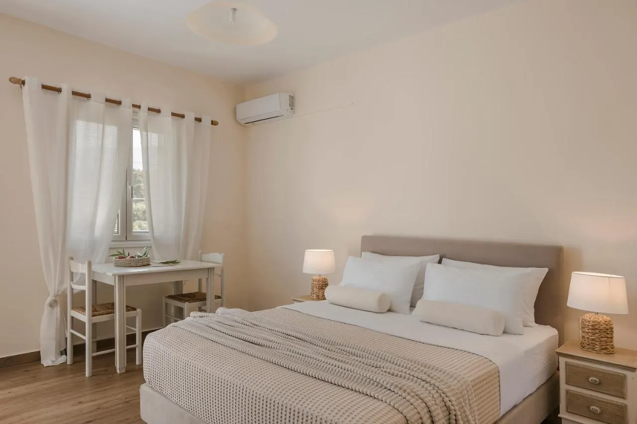 Aparthotel Theros Retreat Spartià